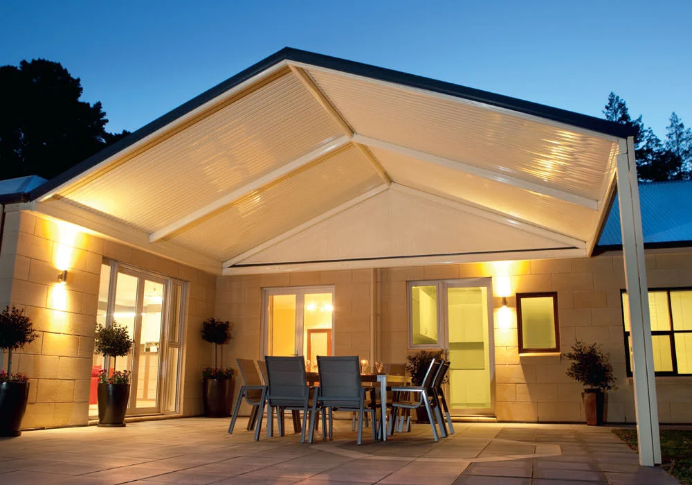 card-1x1-outback-range-gable.webp