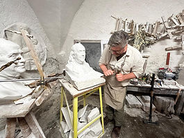 Few places reveal Florence’s artistic soul like this working sculptor’s studio. Between trying your hand at carving and discovering the full process—from clay models to casting—you’ll witness what most visitors never do: the raw, beautiful journey from stone to art. With a sculptor and art history professor as your guide, every question about Florence finds an answer. Simply put: it’s one of the city’s most insightful and coolest encounters.