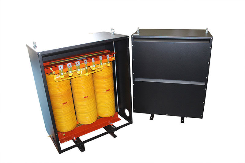 TRANSFORMADOR ISOLADOR ou AUTOTRANSFORMADOR