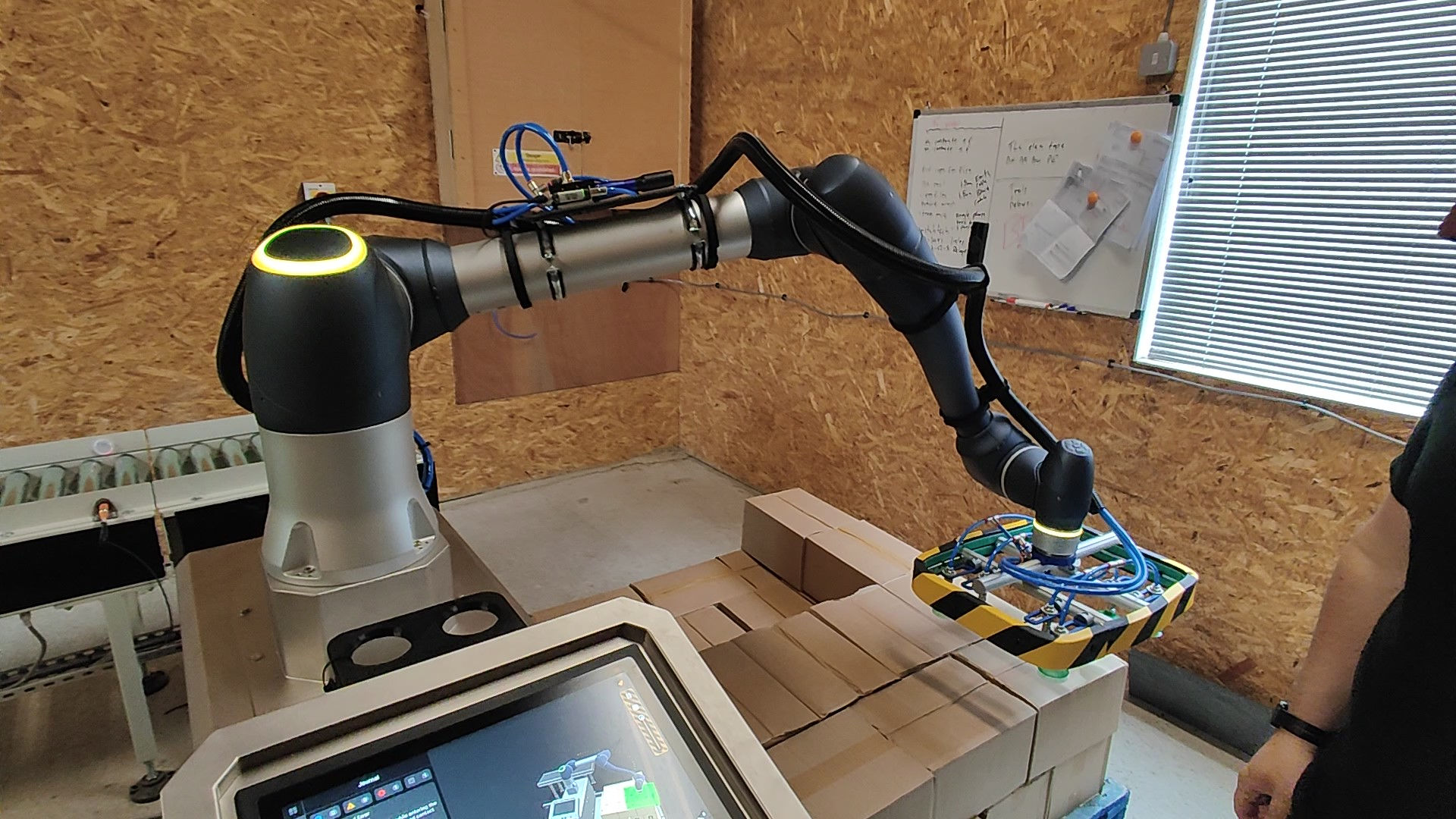 Cobot Palletiser, Cobot, Collaborative Robot, Doosan Cobot, Palletiser, End of line automation, Robotics