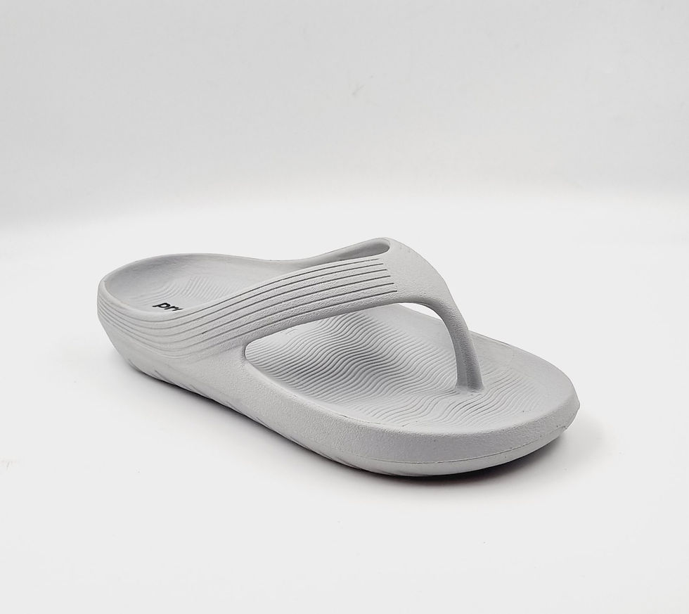 Step into relaxation with Pros V Strap slippers – perfect for both comfort and style for men and women