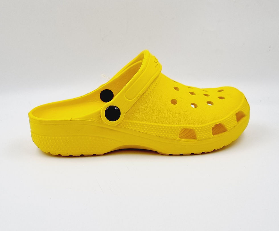Variety of men's Clogs heeles, and branded options available at Pros in India