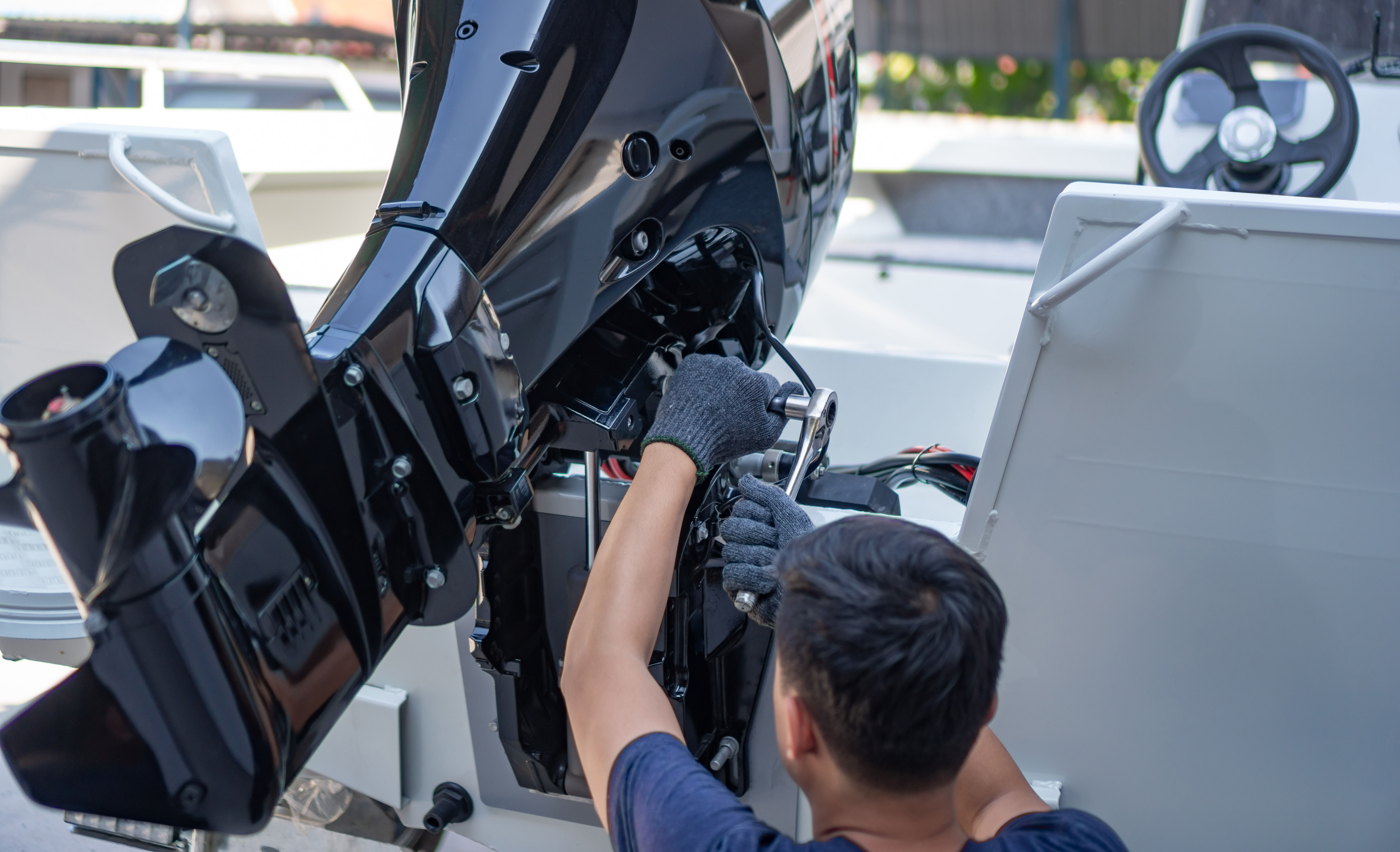 Outboard Motor Service