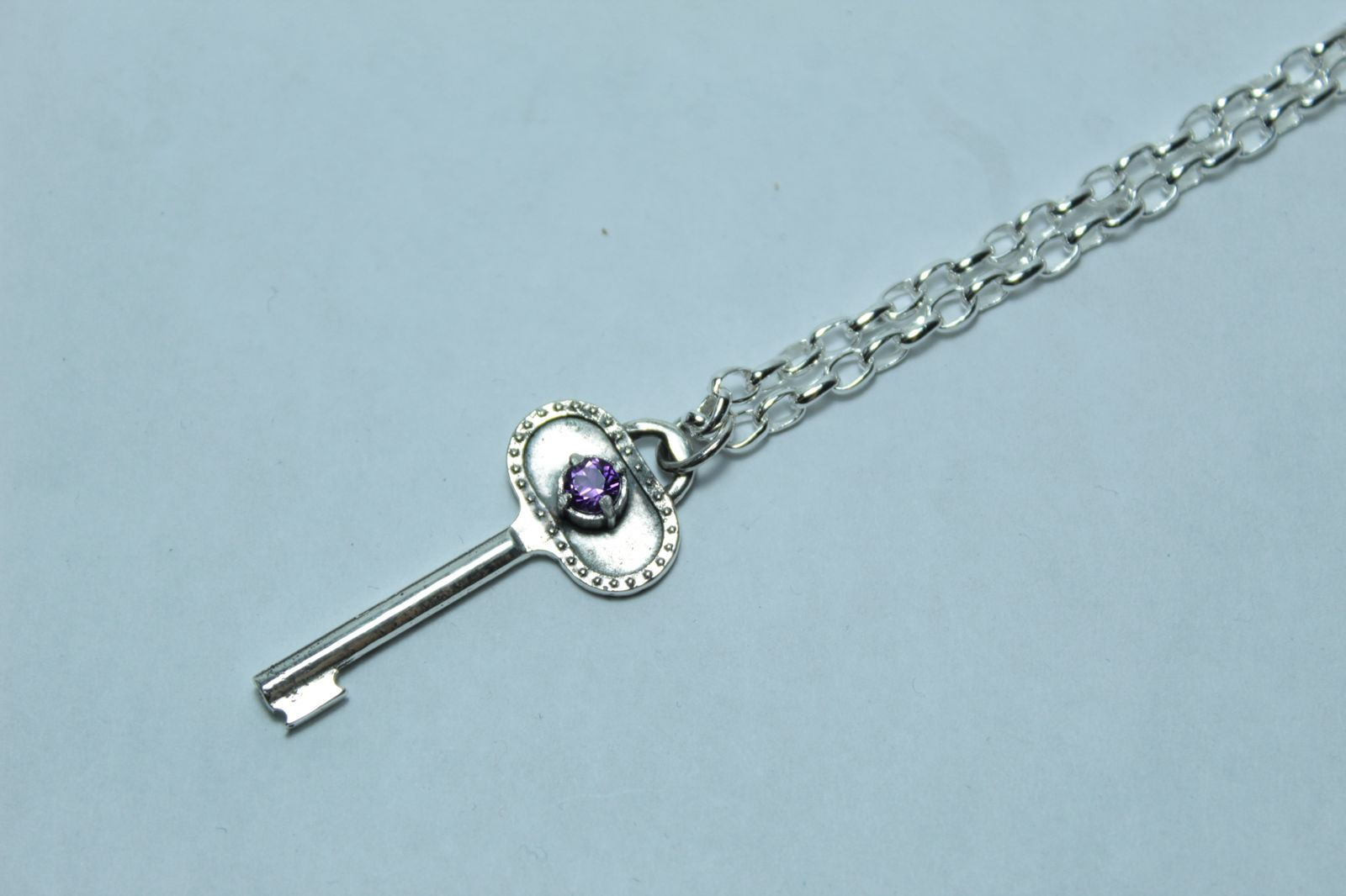 Collar Llave con gema