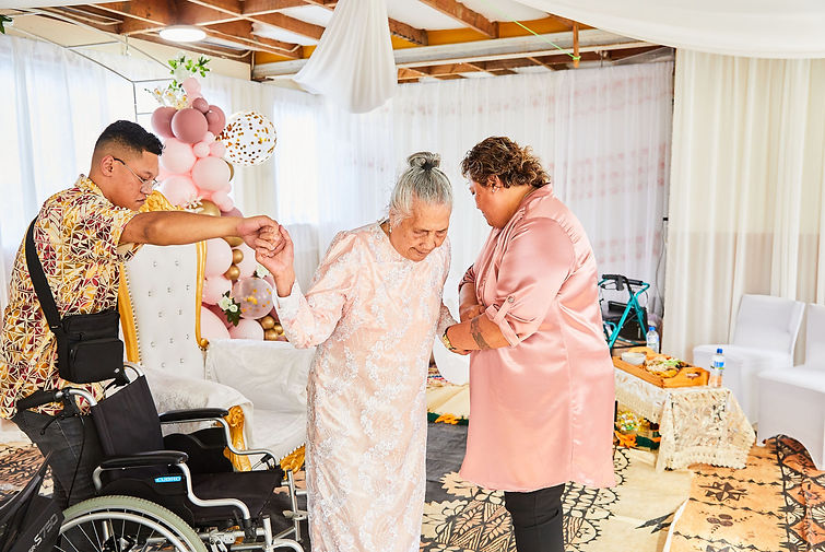 Faafouina's90th-birthday-party-maydream-