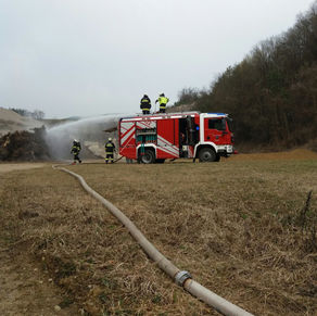 Brandeinsatz im Kieswerk Neuhaus