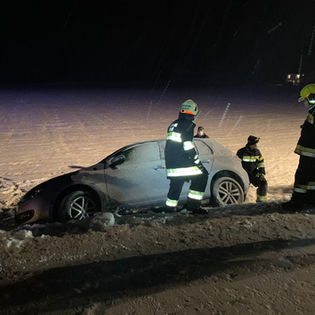 T1 - Verkehrsunfall auf B81 Höhe Schwabegg