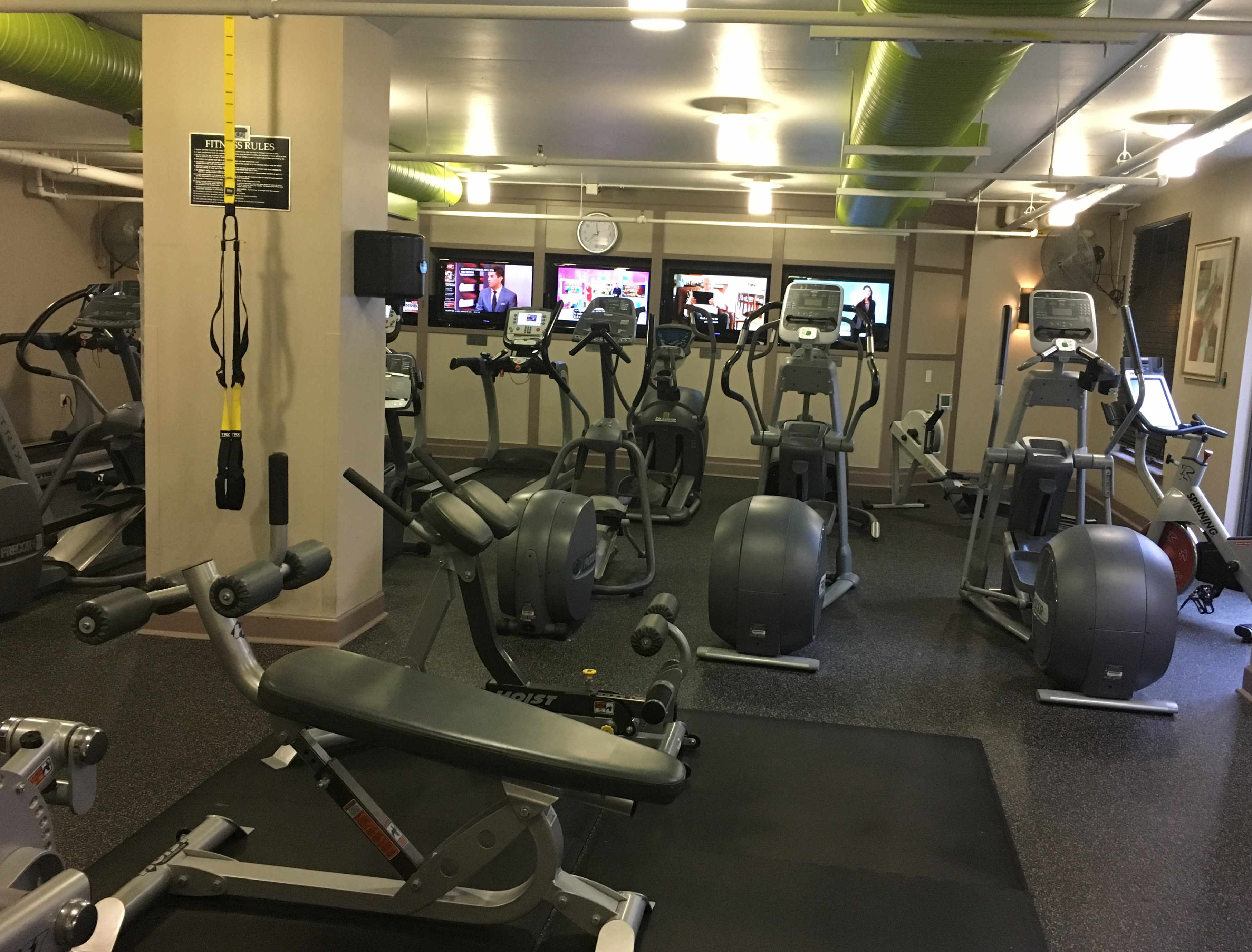 Clarendon 1021 Gallery