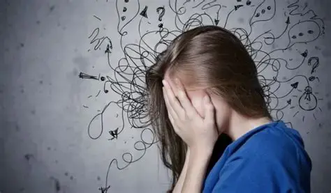 Pourquoi parle-t-on autant d’anxiété chez les adolescents aujourd’hui ?