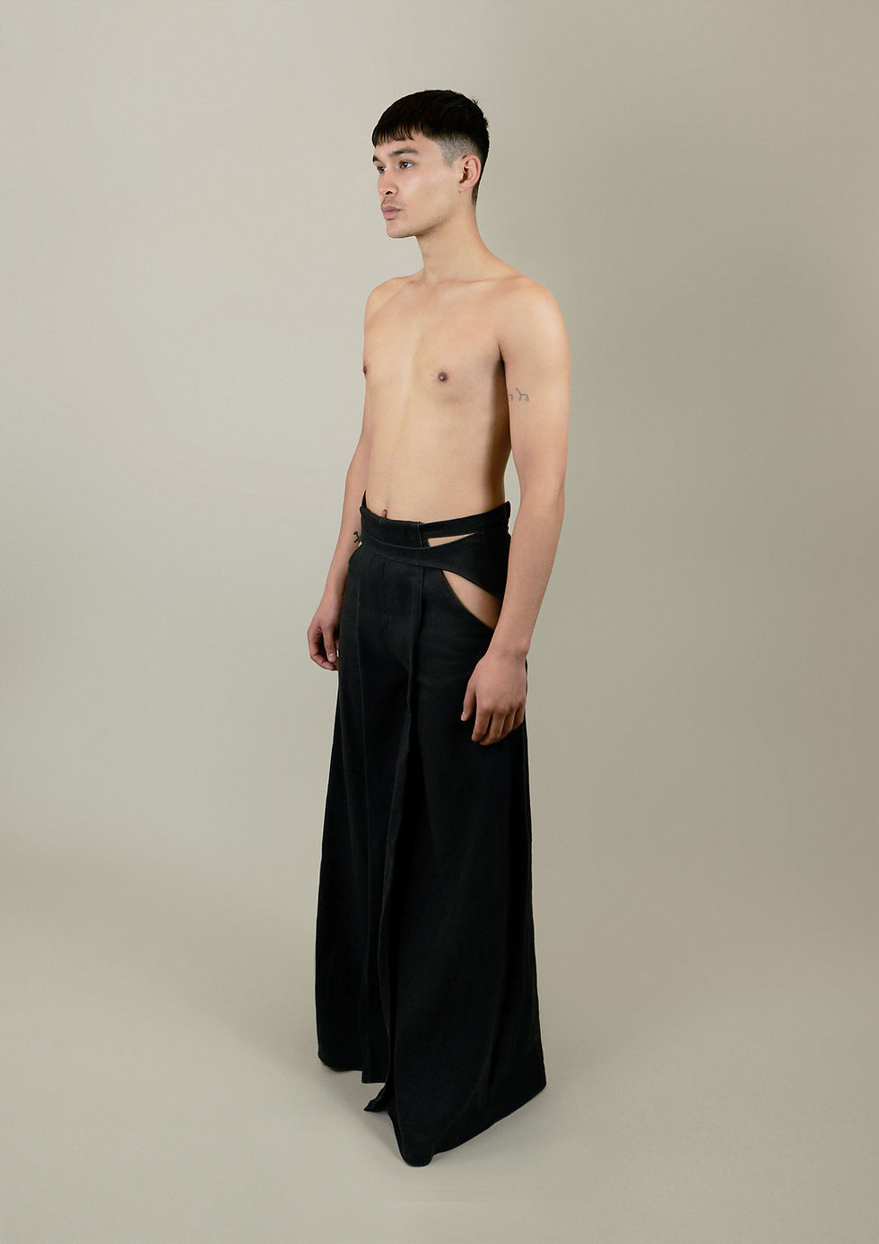Thumbnail: Nakal Trousers