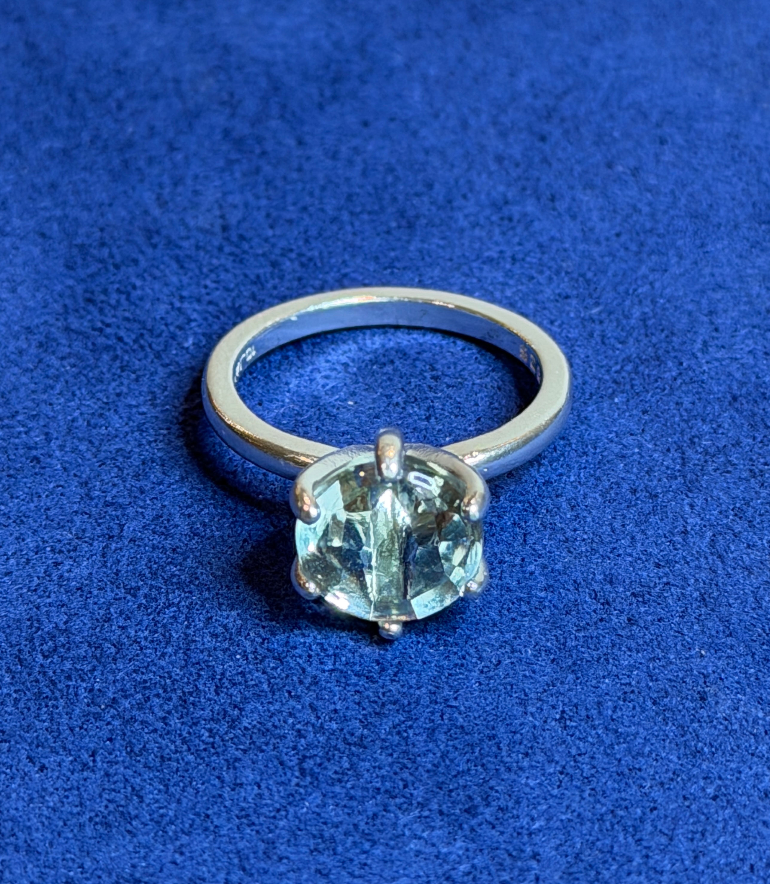 Natural prasiolite sterling silver cocktail ring size 7