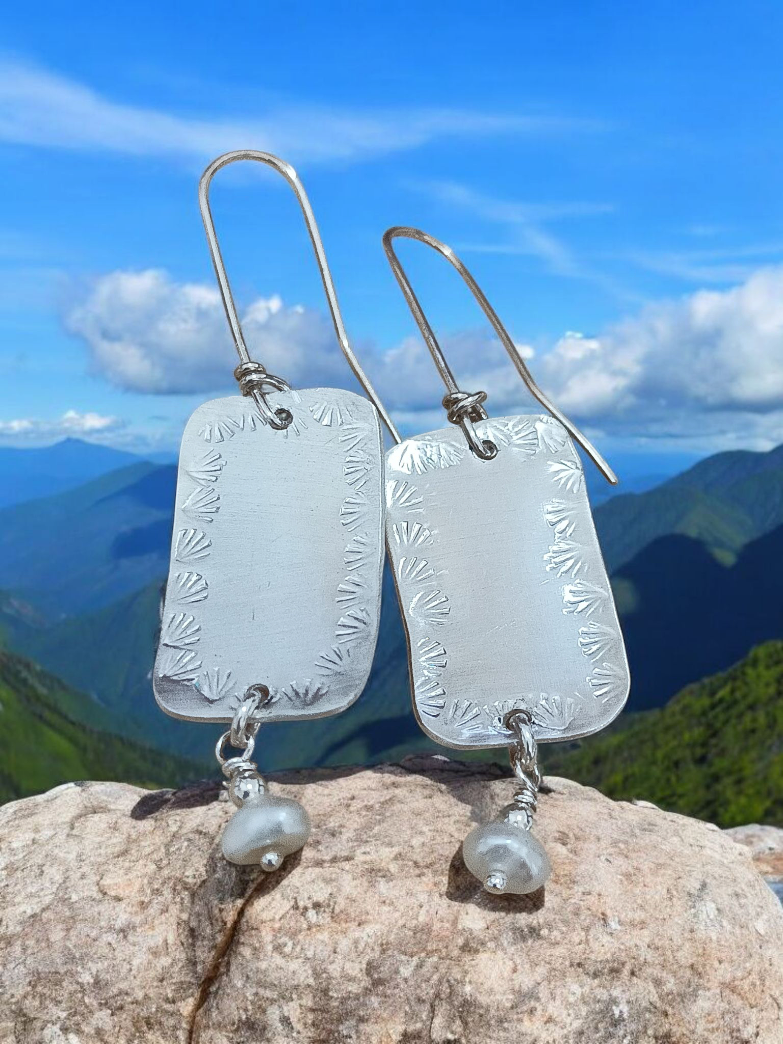 מלבן רקוע מסגרת ופנינה