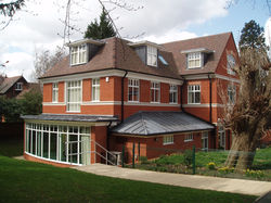 Nye Saunders, Tormead School