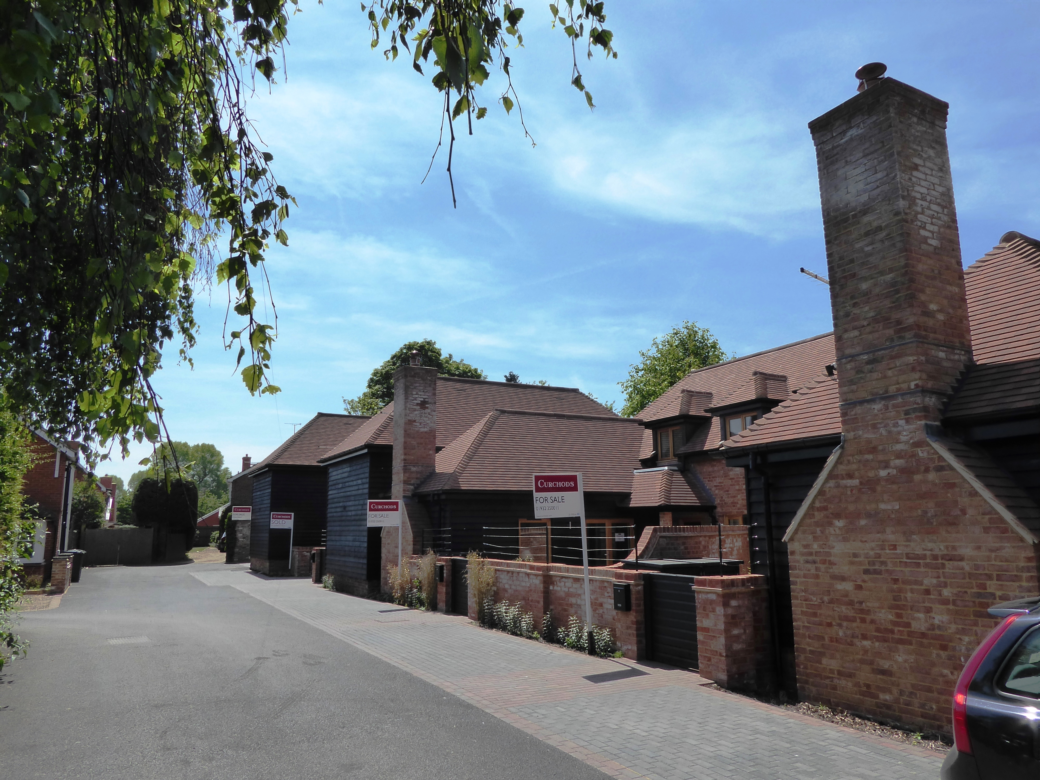 Ripley, Surrey Nye Saunders Ltd.