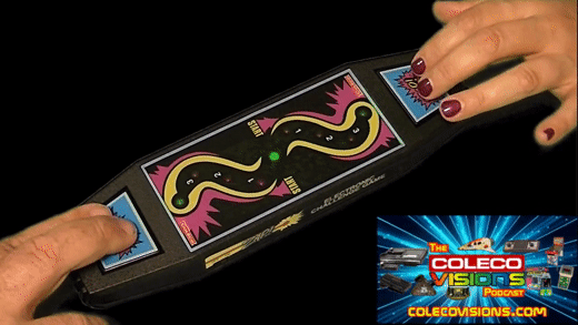 Harmakhis_and_Willie_play_Coleco_Zap.gif