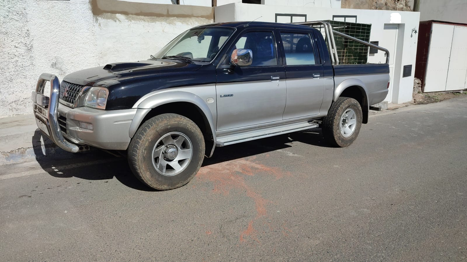 Mitsubishi L200