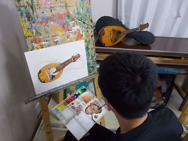 マンドリンを水彩で描く