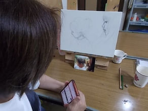 一般クラスの人物画制作