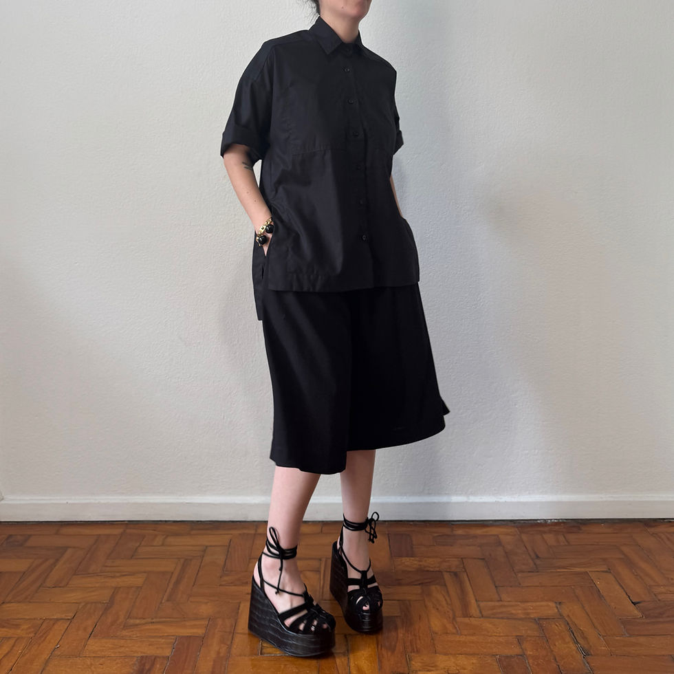Miniatura: Camisão quadrado preto