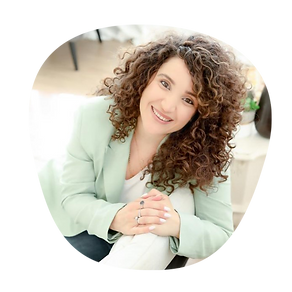 מירב בוקטוס.png