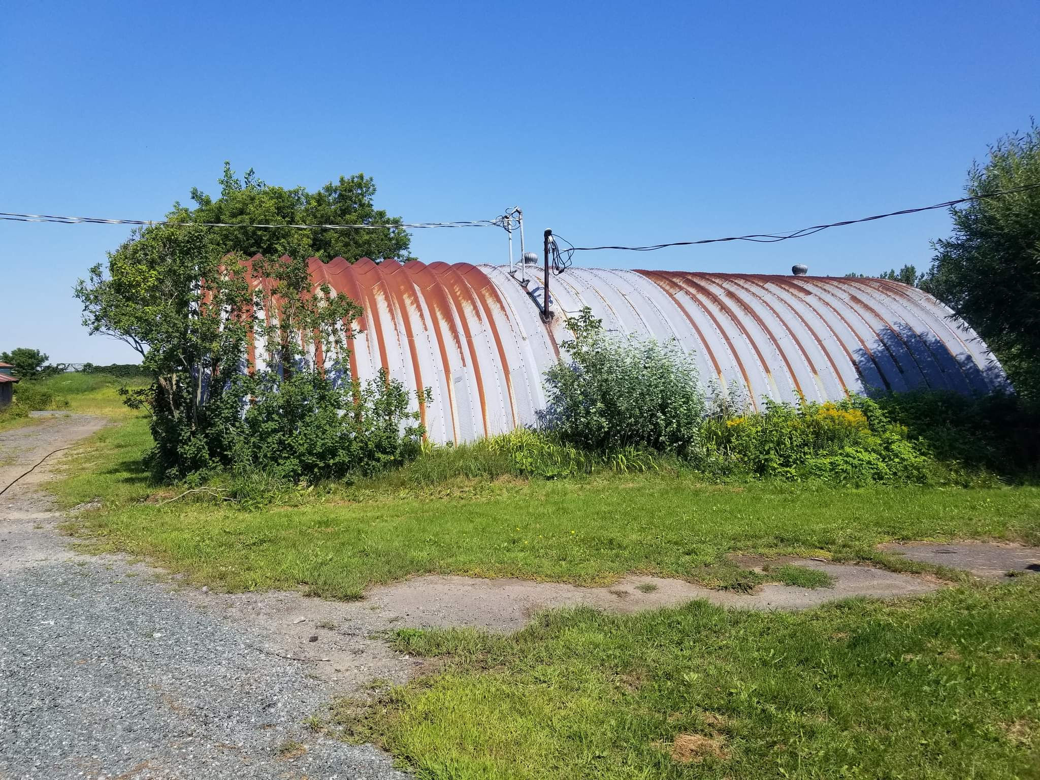 Antirouille sur Bâtiment en tôle