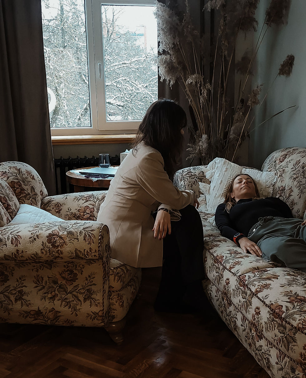 6 zemapziņas dinamikas - hipnotiskā pieredze.