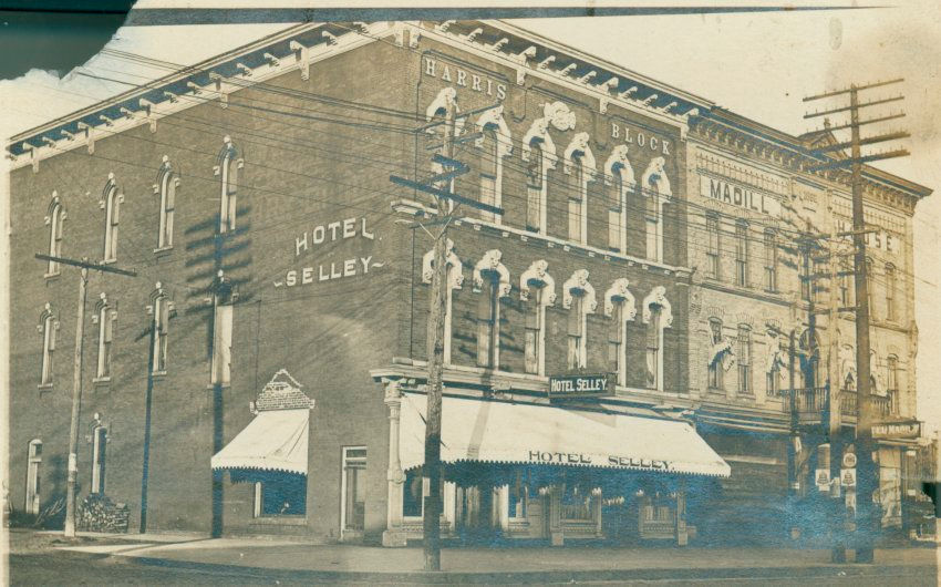 The property located at 116 Rodd Street was constructed in 1876 as a general store/trading post. Later, the building served as a hotel for several decades.