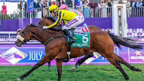 Hollywoodbets Durban July edges to R1 billion economic contribution