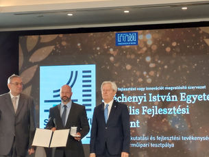 Ipar 4.0 szakmai díjjal ismerték el a Széchenyi-egyetem ipari digitalizációs vállalati megoldásait