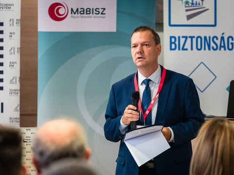 Közlekedésbiztonsági Konferencia: egyedülálló szakmai fórumot rendeztek a Széchenyi István Egyetemen