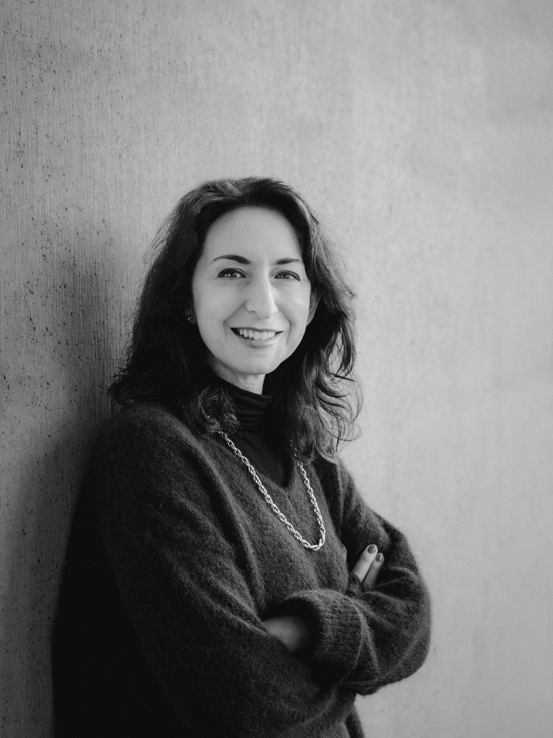 business portait woman black and white