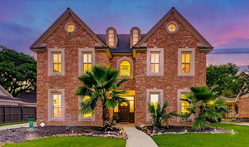 front 5631 spring lodge landscape.png