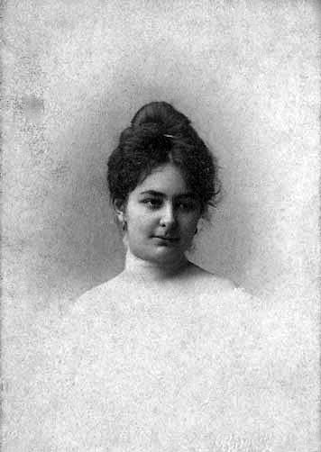 Anka Belmonte, 1899