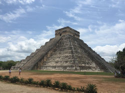 Pyramides principales