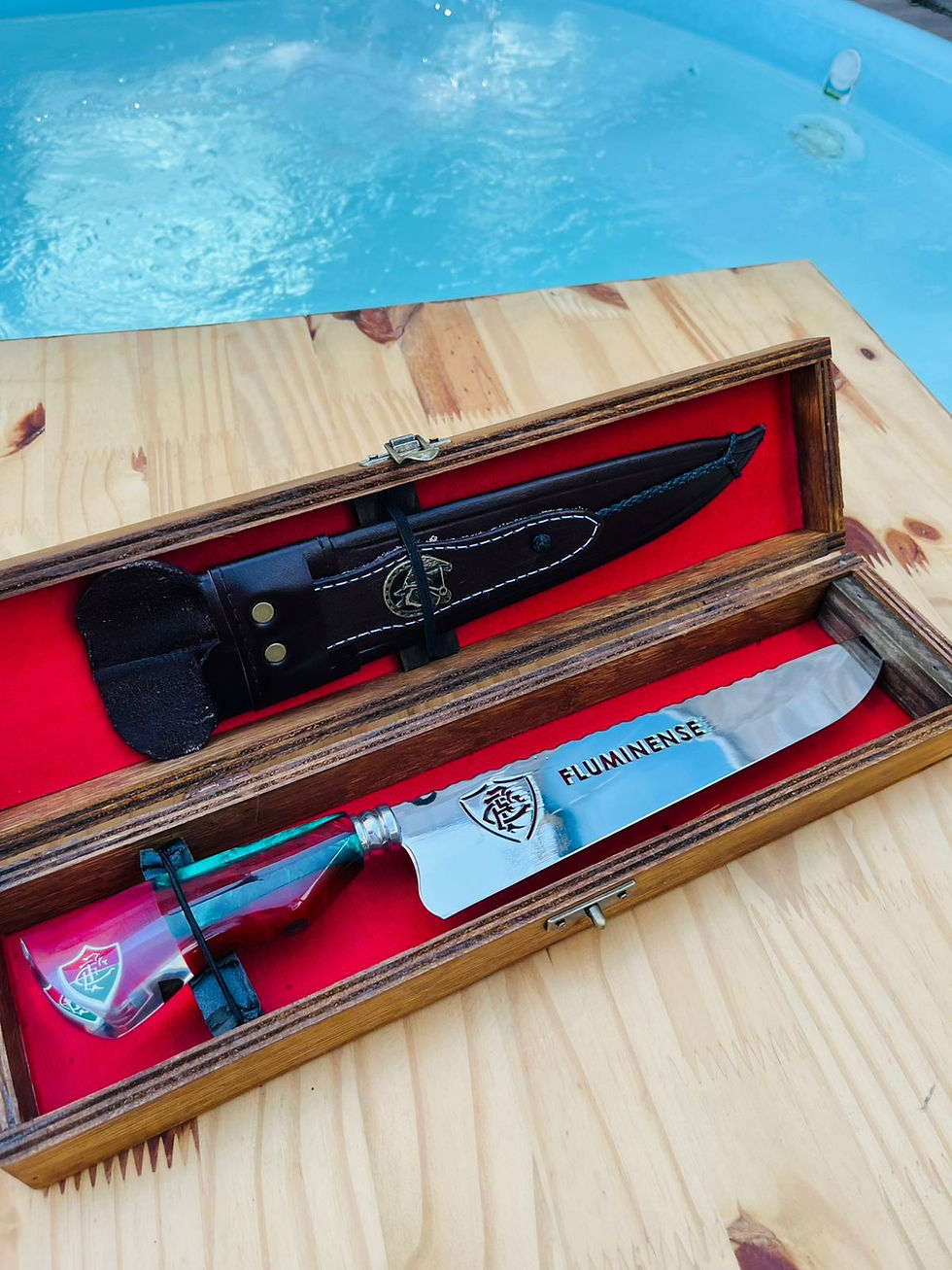 FACA 10" DO FLUMENSE C/ BAINHA E ESTOJO - 6 x Sem Juros