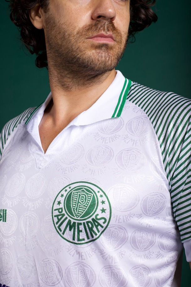 Miniatura: 1993 MC Away (Jogador)