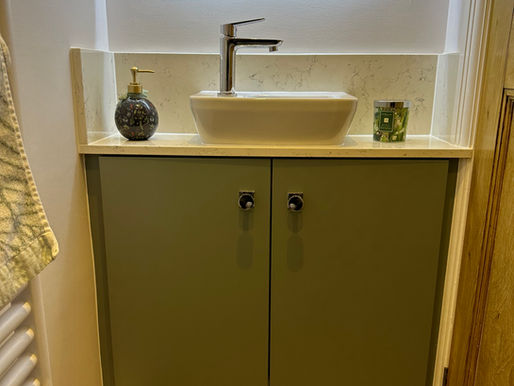 Light & Spacious Cloakroom