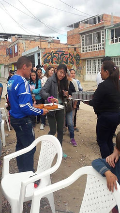 60813360_501327090403423_146195153549472