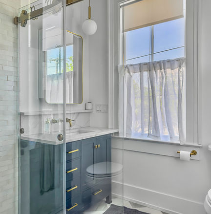 16M-B Front Front Bath 1_edited.jpg