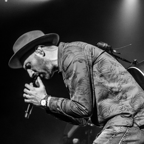 Mat Kearney Throws it Back to the Early 2000s at House of Blues