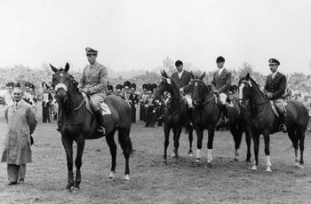 Lillie Keenan gana en Aachen, al igual que Julien Epaillard. Mañana el gran día