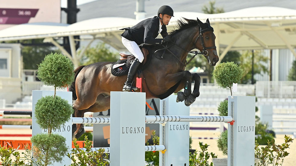 Gonzalo Busca vende a Cristiano Obolensky a Charlotte Jacobs