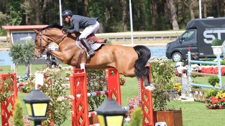 Julien Epaillard Campeón de Francia hoy en el Grand Parquet de Fontainebleau
