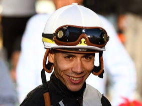 José Luis Ortiz sin "piedad" con su hermano Irad Ortiz Jr.