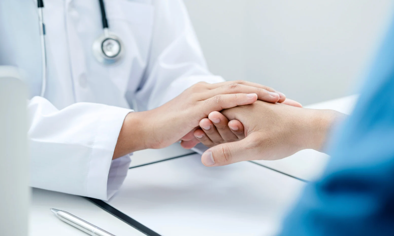 Assicurazione sanitaria scuola, escluso il personale delle paritarie
