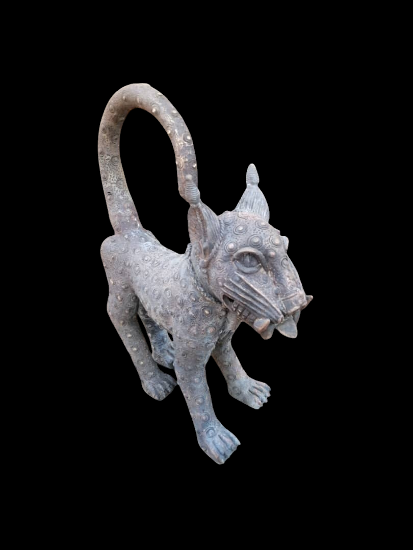 Thumbnail: Benin bronze (leopard)