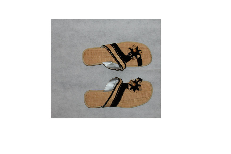 Miniature : African craft wear