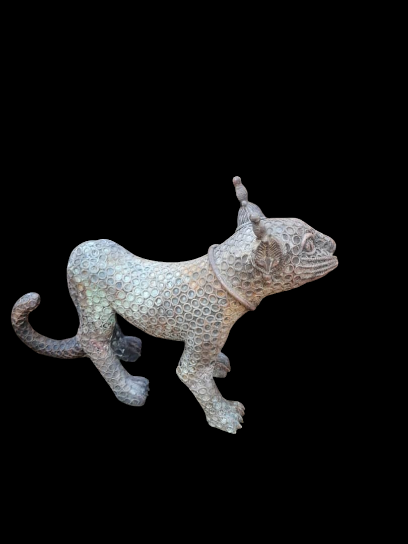 Thumbnail: Benin bronze (leopard)