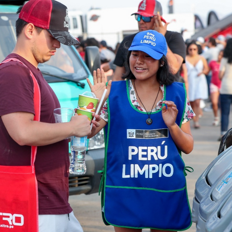 EL VOLUNTARIADO JUVENIL: PILAR PARA UN CAMBIO ESTRUCTURAL EN EL PERÚ