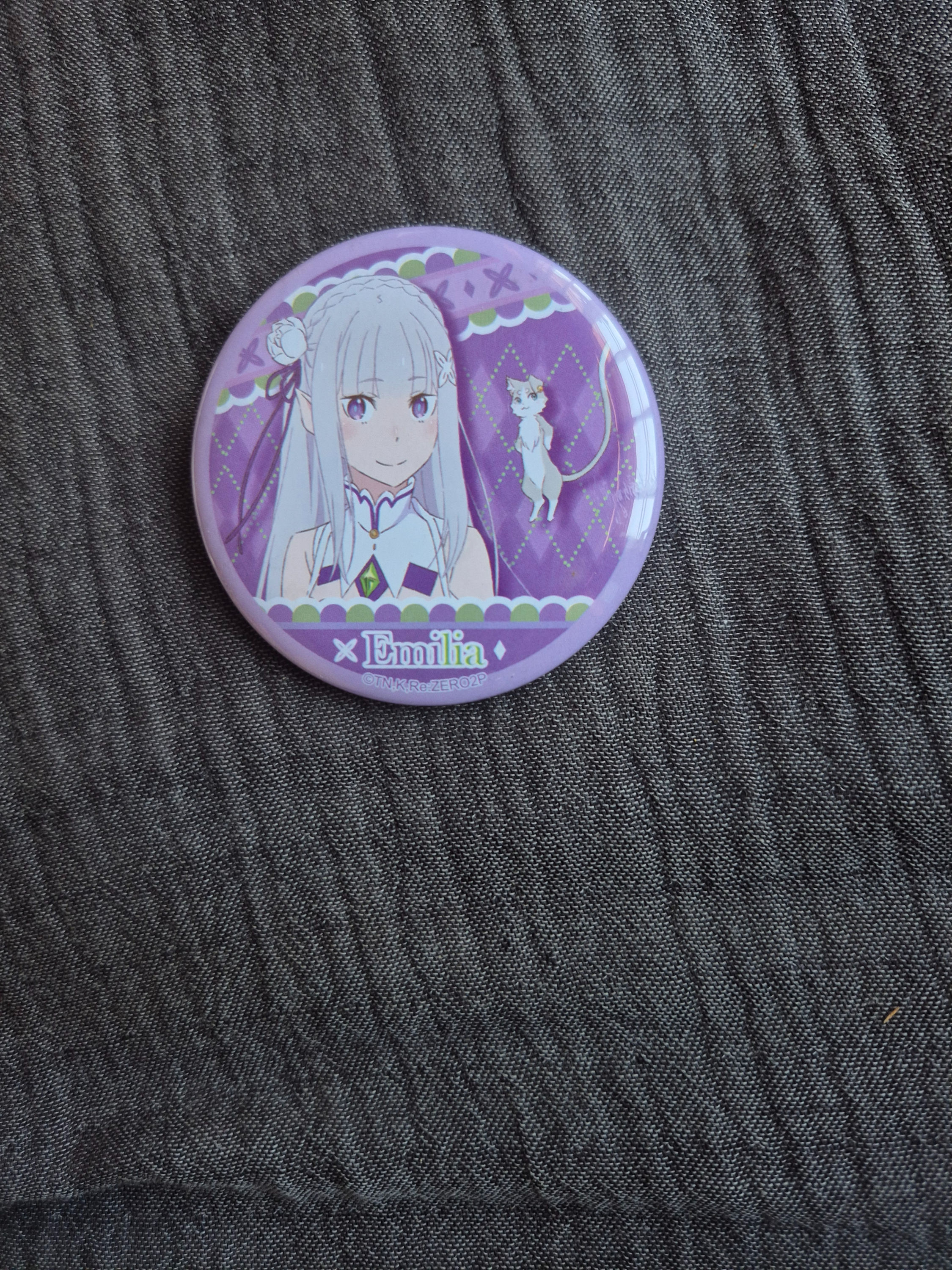 (500) Re:Zero Starting Life in Another World - Emilia Badge